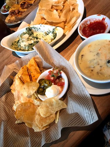 Cheddar’s Scratch Kitchen