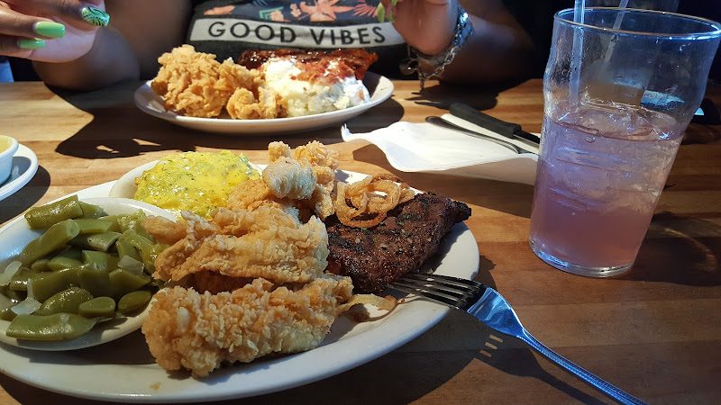 Cheddar’s Scratch Kitchen