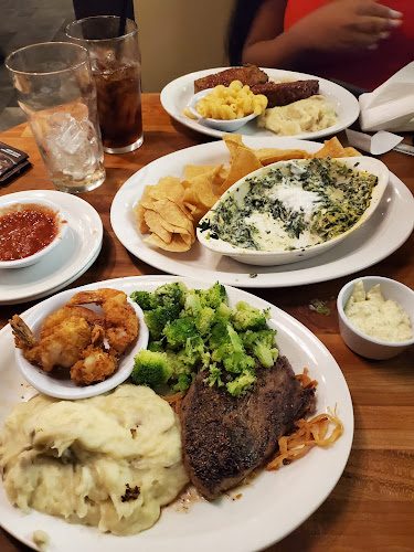 Cheddar’s Scratch Kitchen