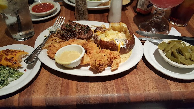 Cheddar’s Scratch Kitchen