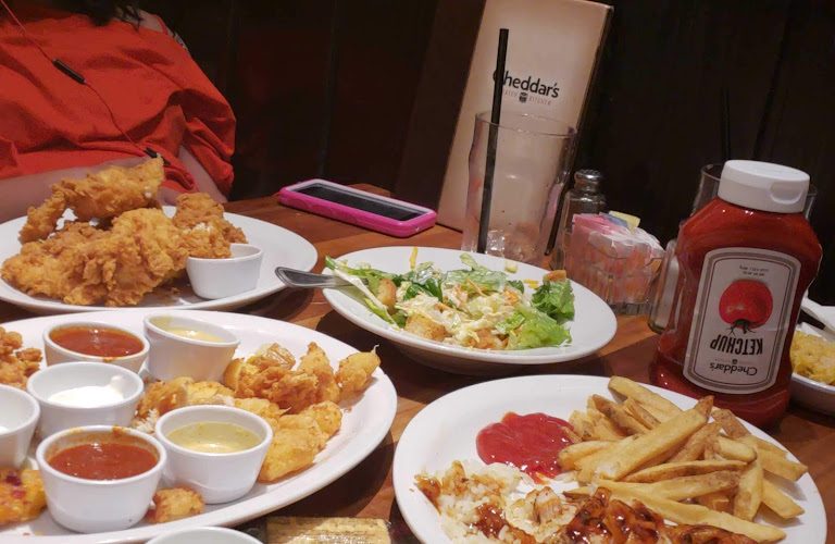 Cheddar’s Scratch Kitchen