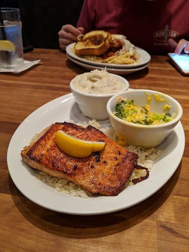 Cheddar’s Scratch Kitchen