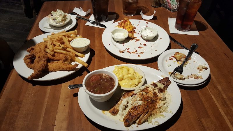 Cheddar’s Scratch Kitchen