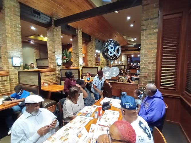 Cheddar’s Scratch Kitchen