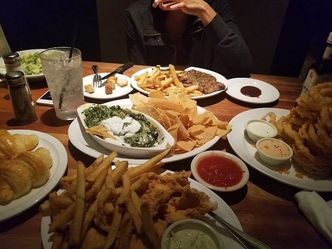 Cheddar’s Scratch Kitchen