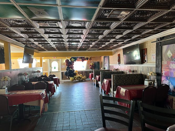 GOLDEN LOUNGE ATL ( Formerly Naija Cuisines)