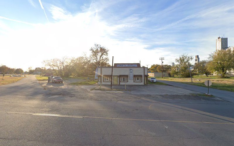 Kibb’s Bar and Gril