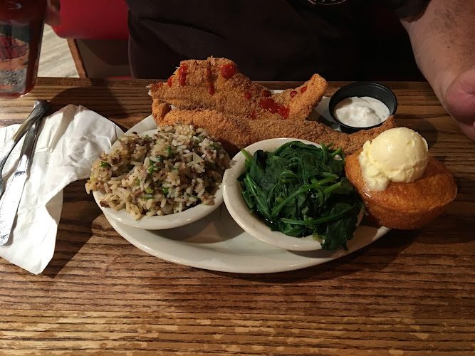 Lo-Lo’s Chicken & Waffles