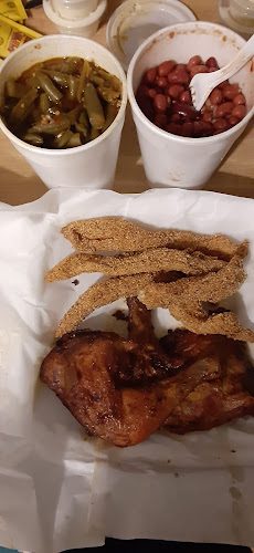 Momma Ann’z Fried Fish, Shrimp & Chicken