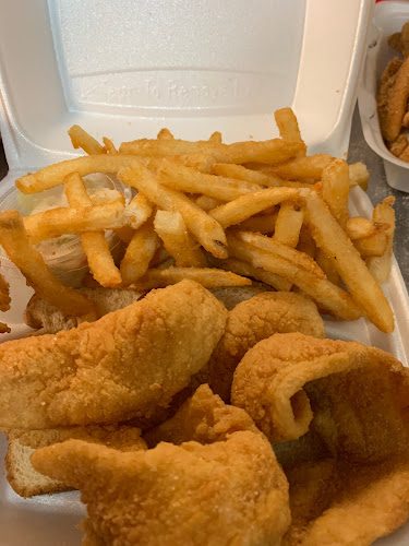 Ray’s Chicken & Fish