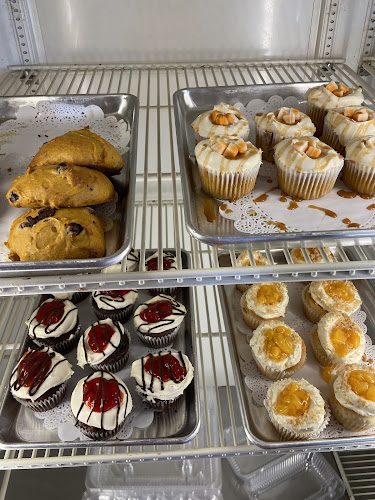 Sweet T’s Cupcakery