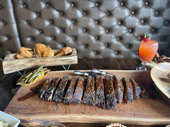 The AfterTaste Smokehouse & Grille